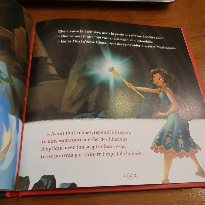 Livre Elena d'avalor le royaume des jagons - photo numéro 2