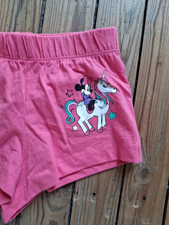 Short taille 2/3 ans - photo numéro 2