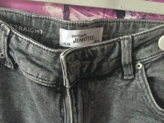 Jean gris Jennifer straight taille 36 - photo numéro 4