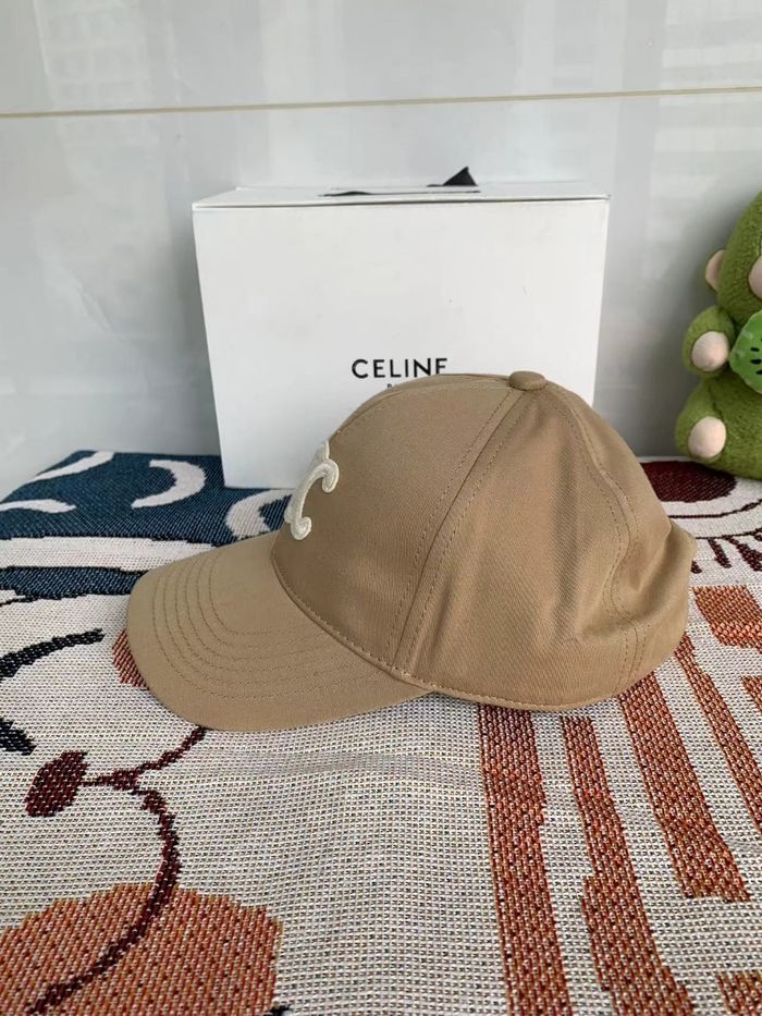 Casquette Celine - photo numéro 2