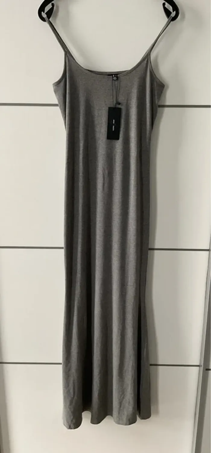 Robe longue - photo numéro 2