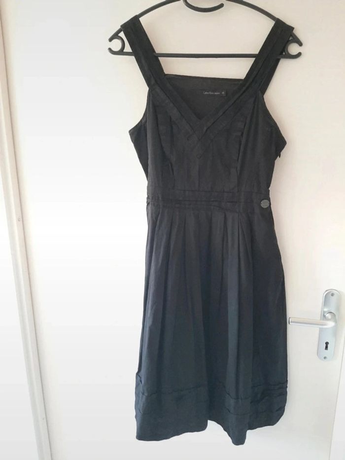 Robe calvin Klein taille XS - photo numéro 8