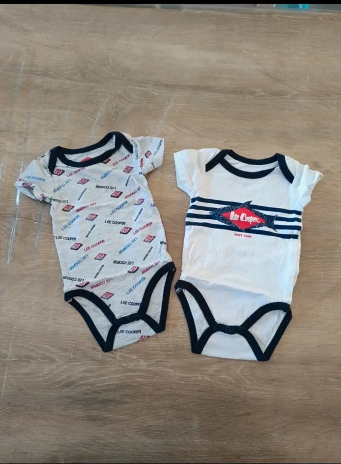Bodies manches courtes garçon 3 mois