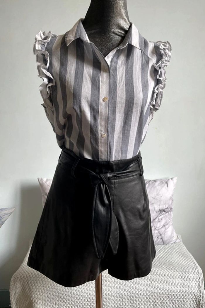 Chemise sans manches rayé. - photo numéro 4