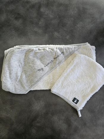 Serviette et gant de toilette