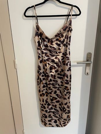 Robe effet soie satiné - léopard