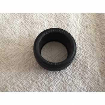 pneu arrière michelin pièce miniature dodge viper RT10 1/18 1/18e 1/18eme burago