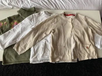 Lot 3 gilets/pulls 6ans