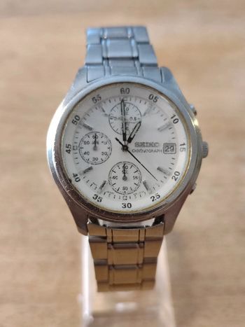 Montre Chronographe Seiko V657 7100