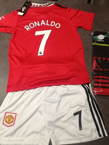 Tenue foot Christiano Ronaldo Manchester. T.24