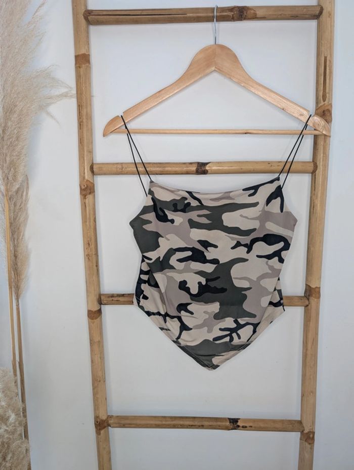 Débardeur militaire sexy