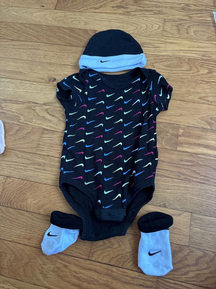 Ensemble nike 50/68 cm