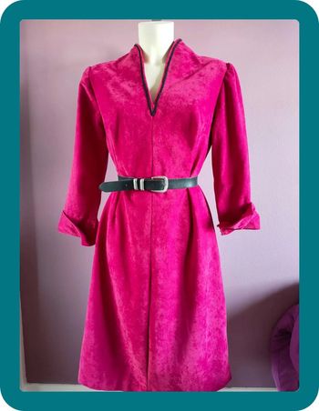 Robe vintage rose suédine