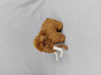 Petite Peluche doudou mammouth IMPEXIT 20 cm