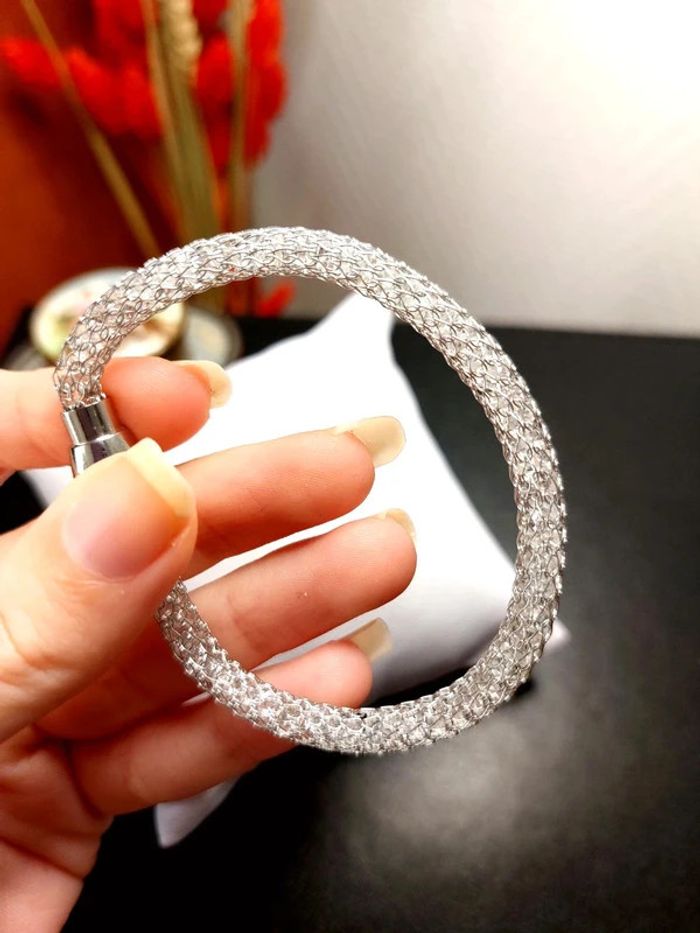 Magnifique bracelet aimanté Victoria - photo numéro 2