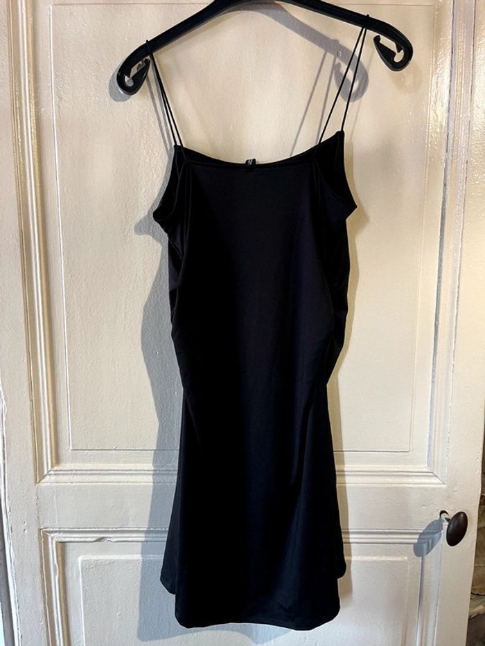Robe noire divided taille L - photo numéro 9
