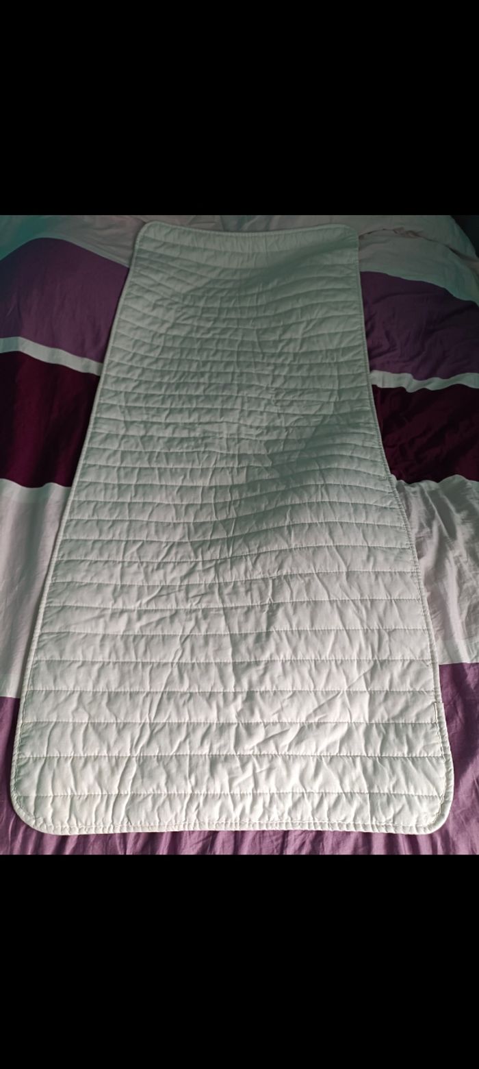 Surmatelas ou Alèse de lit bébé 70x160 cm