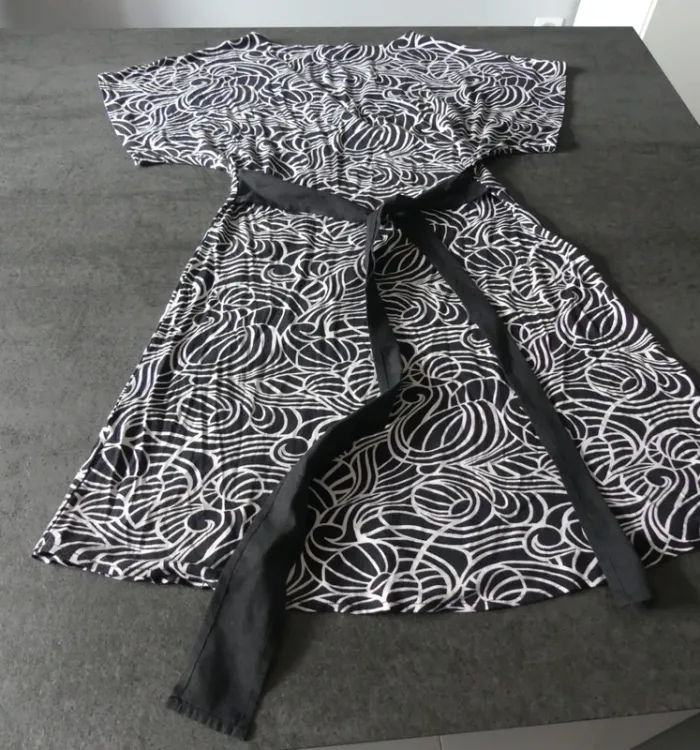 Robe Camaïeu taille 38 - photo numéro 7