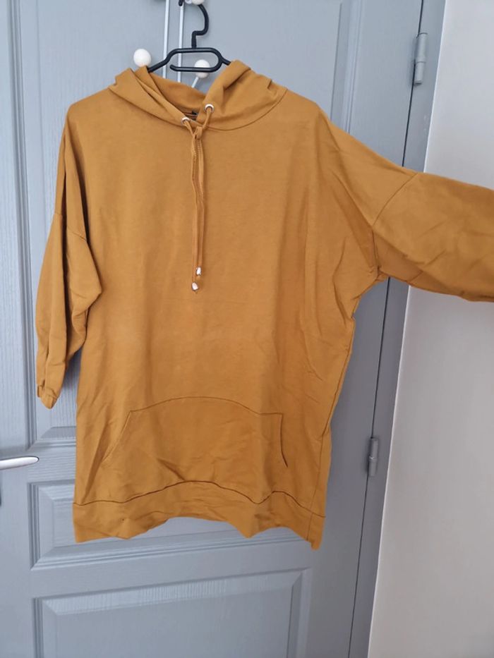Sweet a capuche avec poches jaune moutardes taille unique très bon état - photo numéro 4