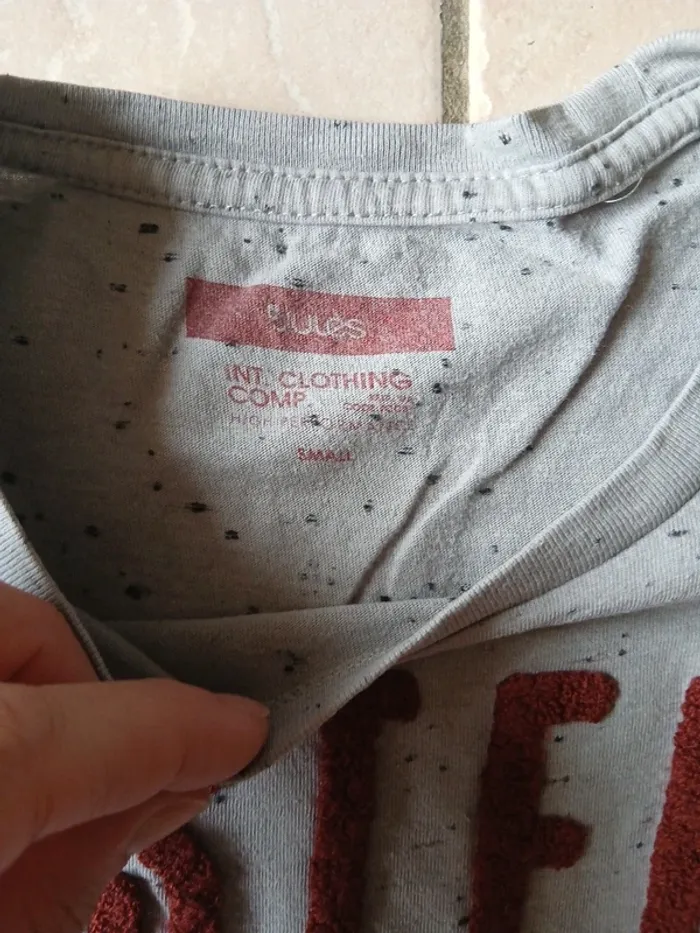 Tee-shirt - photo numéro 3