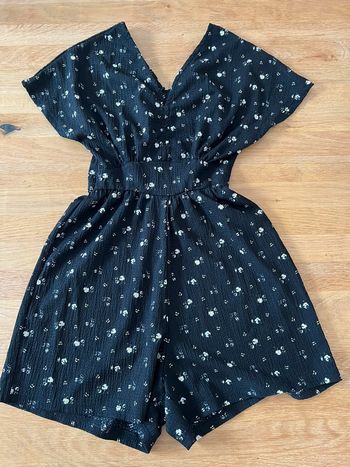 Combi short noir et fleurs