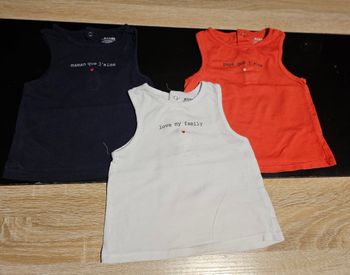 Lot 2 débardeurs filles 👧 6 mois