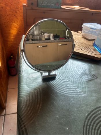 Miroir à socle