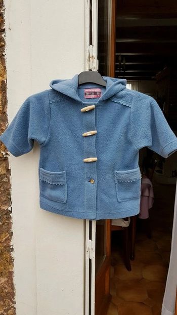 Veste polaire fille - T. 2 ans