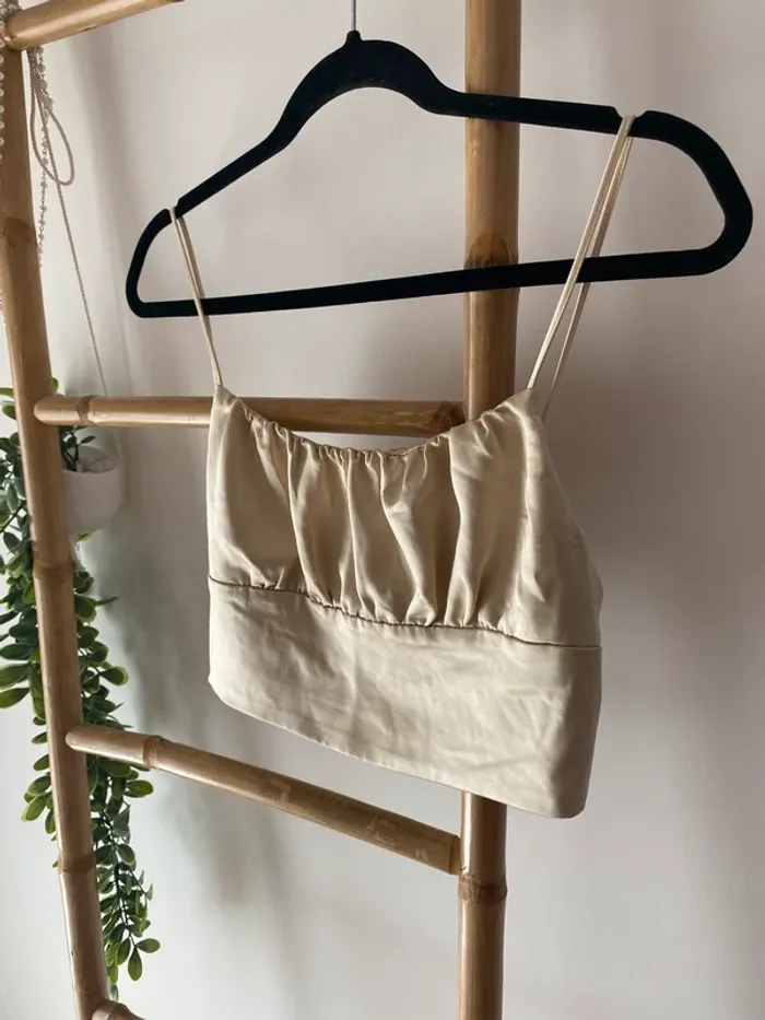 Crop top satiné or - photo numéro 2
