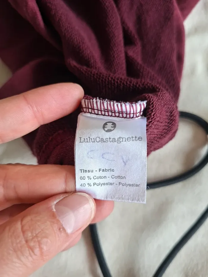 robe hiver bordeaux taille 8 ans, marque Lulu Castagnette, avec motif sur le devant - photo numéro 4