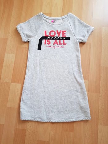 Robe pull orchestra 8 ans neuve