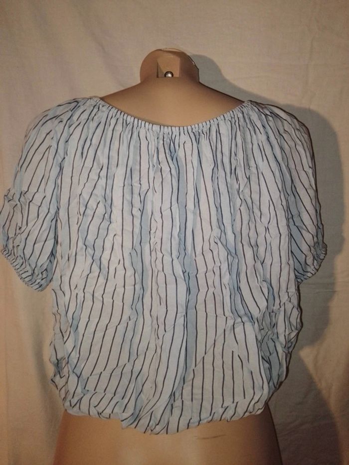 Joli top - photo numéro 2