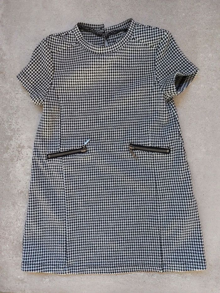 Robe kiabi pied de poule 5 ans