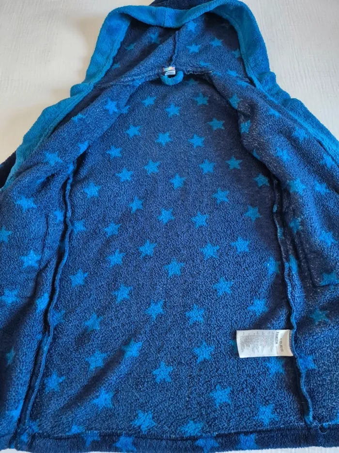 Peignoir enfant taille 4 ans - photo numéro 8
