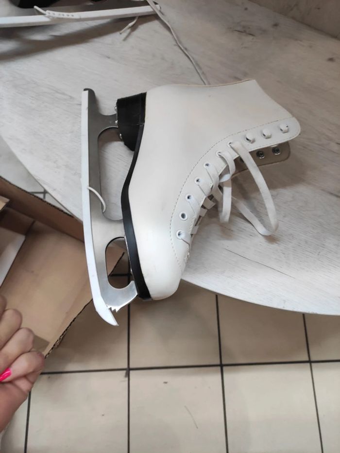 Patins à glace - photo numéro 4