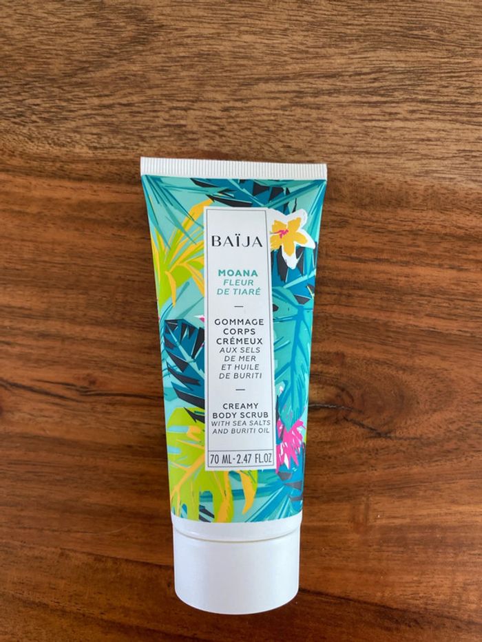Gommage corps Baija Moana fleur de tiaré
