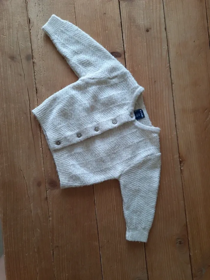 Gilet / cardigans kiabi - photo numéro 2