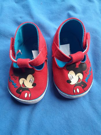 Chaussure Mickey taille 18