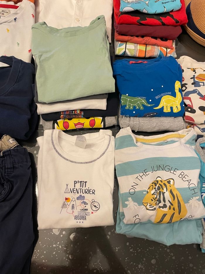 Lot été 6 ans garçon 23 pièces - photo numéro 2