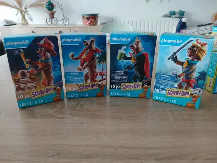 Lot de 4 boîtes playmobil scooby-doo neuves