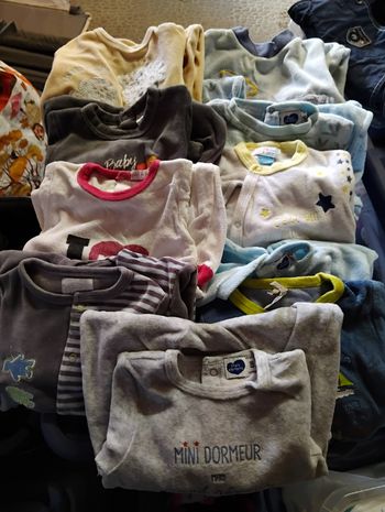 Lot de 10 pyjamas garçon 