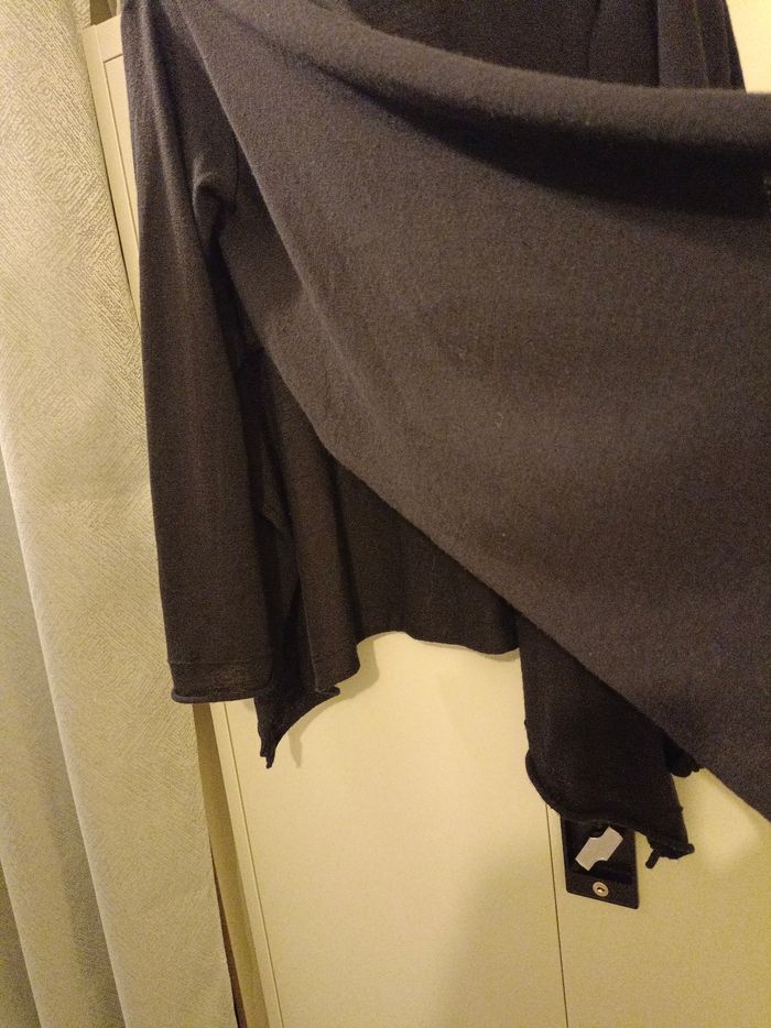 Gilet en laine Sarah Pacini, taille M - photo numéro 3