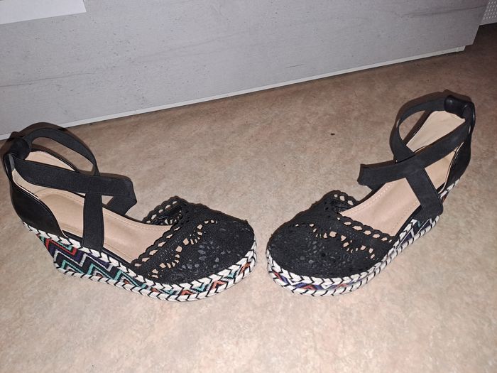 Compensées noires motif mexicain - photo numéro 2