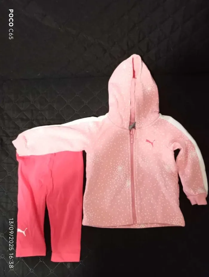 Survêtement Puma avec legging 6/9 mois - photo numéro 2