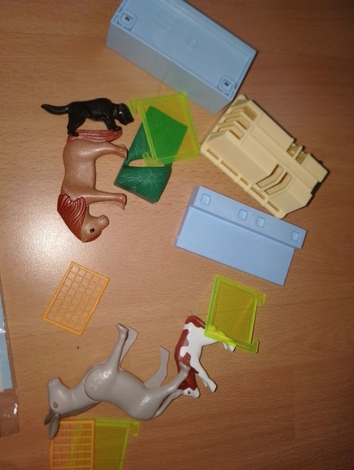 7440 Animaux et accessoires vétérinaire Playmobil Complet - photo numéro 5