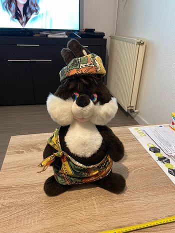 Magnifique peluche lapin Galeries Lafayette