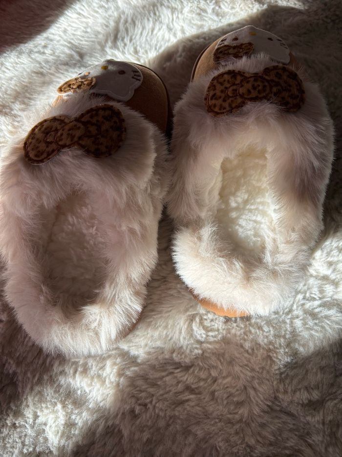 Pantoufle chausson léopard  Hello Kitty - photo numéro 4