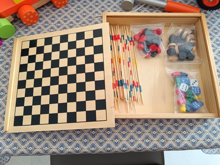 Lot de jeux en bois - photo numéro 2