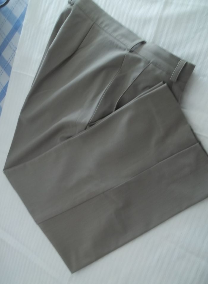 Pantalon vert 7/8ème - 40 - La Redoute - photo numéro 2