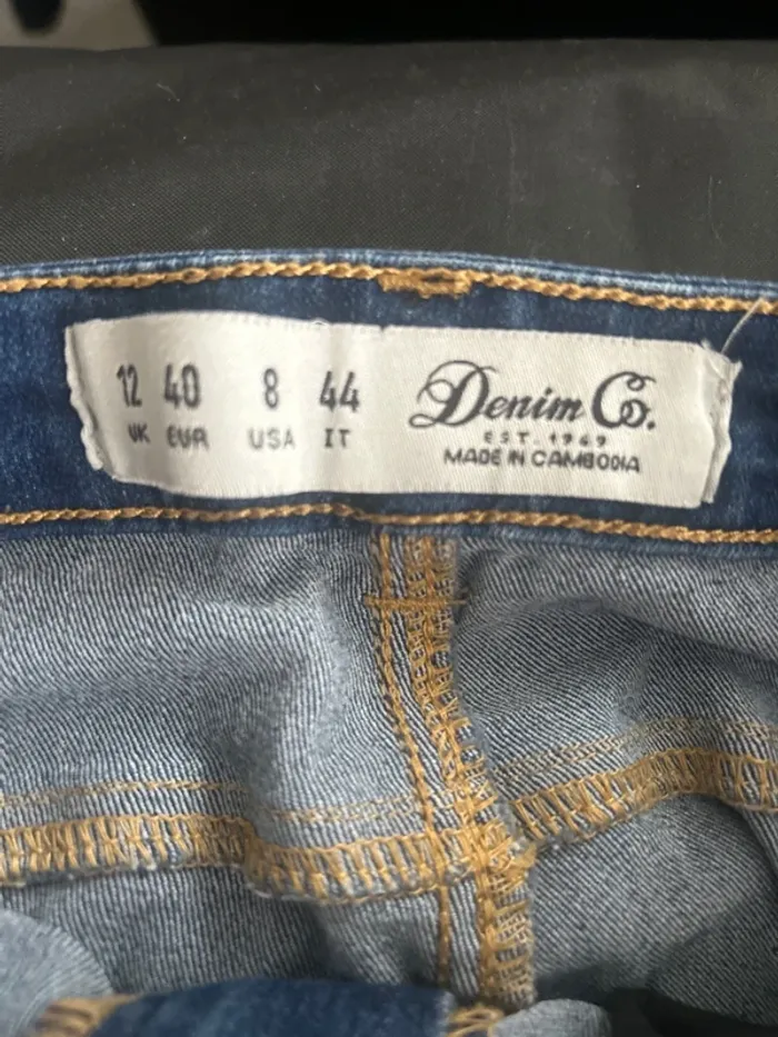 Short en jean taille 40 - photo numéro 3